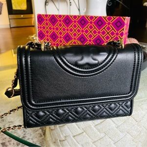 Tory Burch Fleming Black crossbody bag (used)